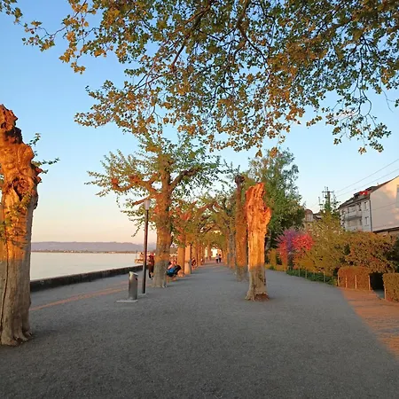 Bijou Petit -mit Terrasse