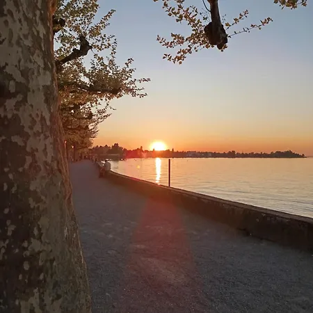 Bijou Petit -mit Terrasse