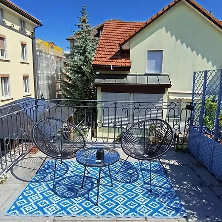 Bijou Petit -mit Terrasse شقة *